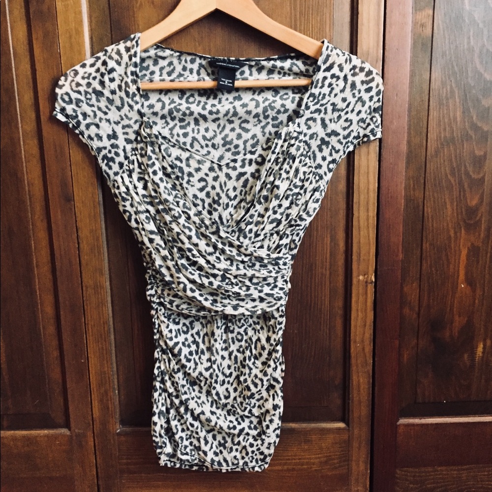 Victoria’s Secret top